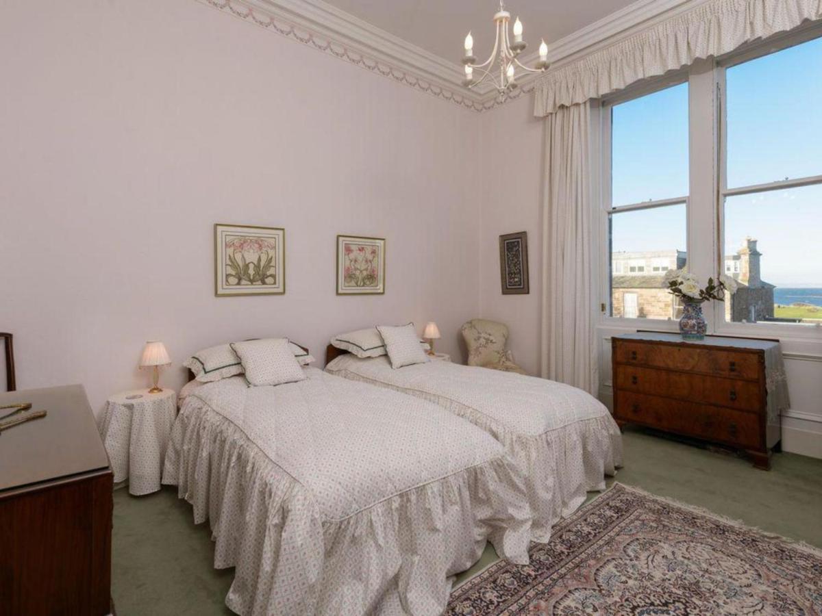 Benholm -Stunning 3-Bed Apartment in North Berwick Exterior foto