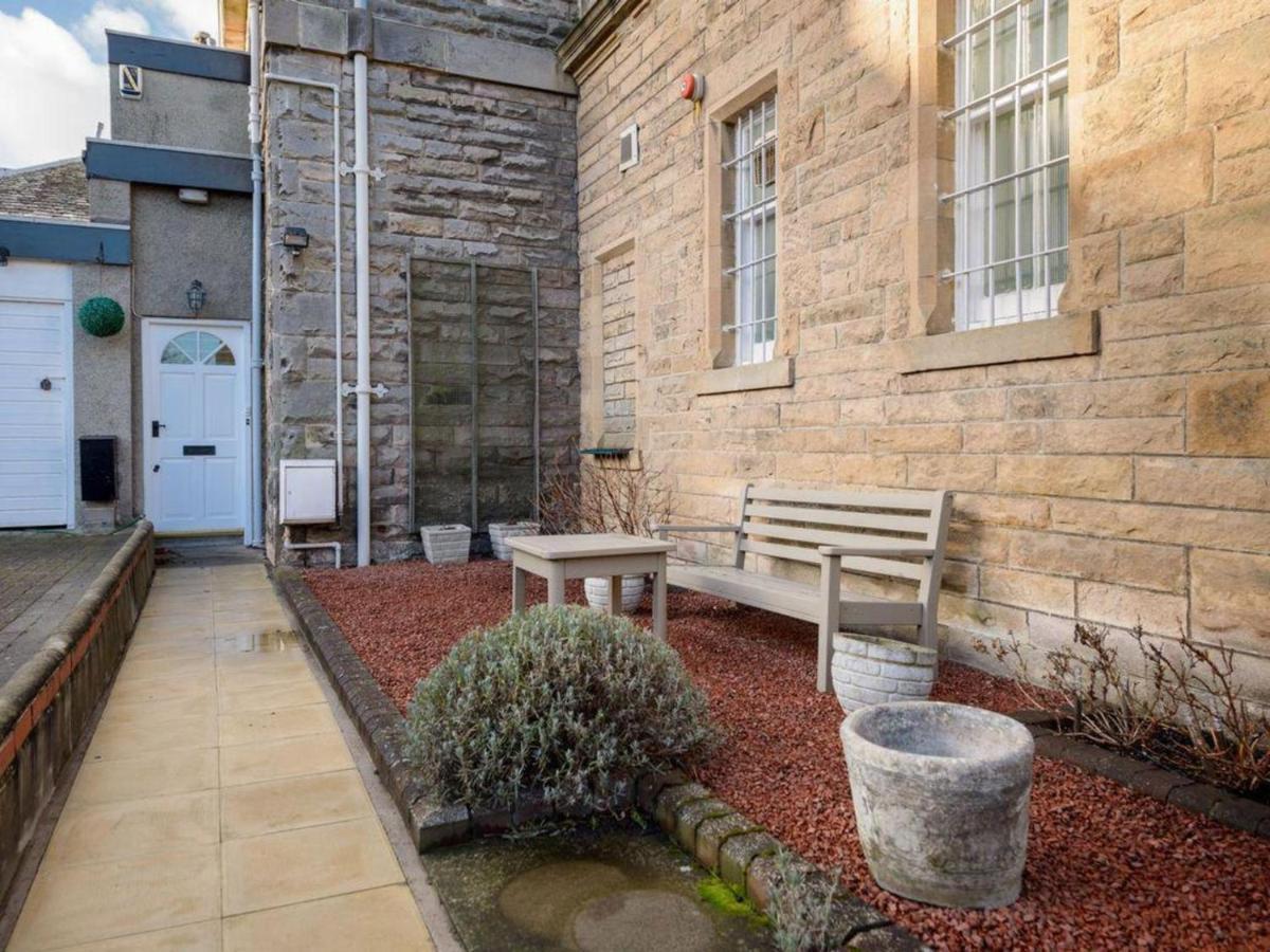 Benholm -Stunning 3-Bed Apartment in North Berwick Exterior foto